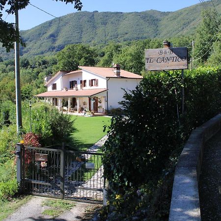 B&B Il Cantico Greccio Екстер'єр фото