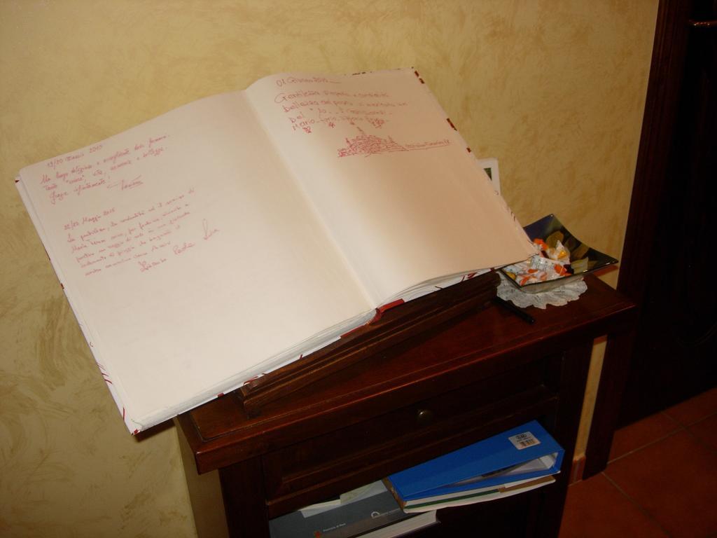 B&B Il Cantico Greccio Номер фото